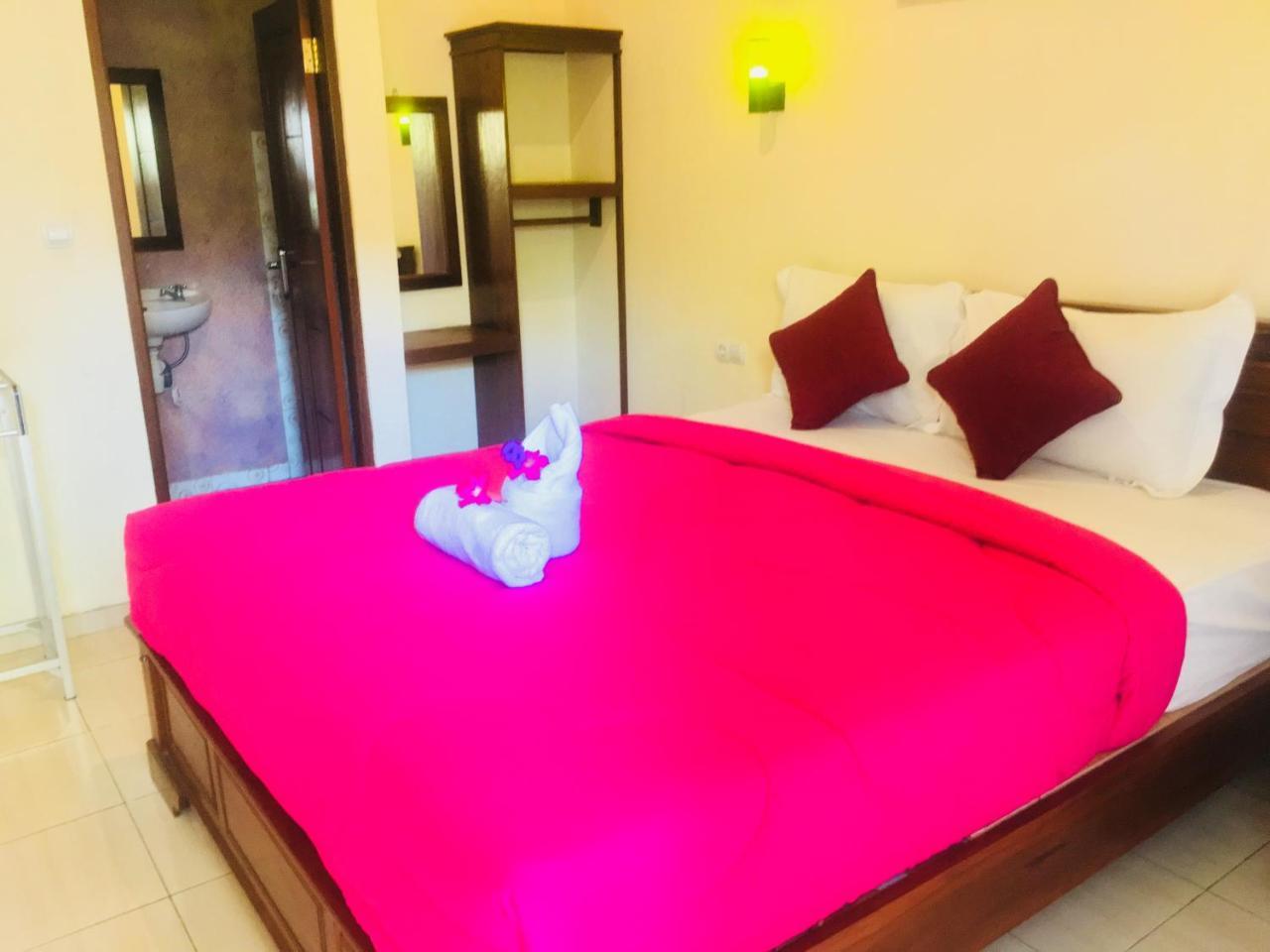 Yudhist Guest House Lembongan Exterior foto